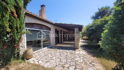 Maison - 140 m² - 5 pièces