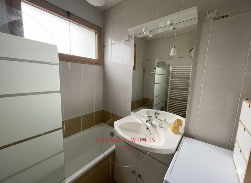 Appartement - 90 m² - 4 pièces