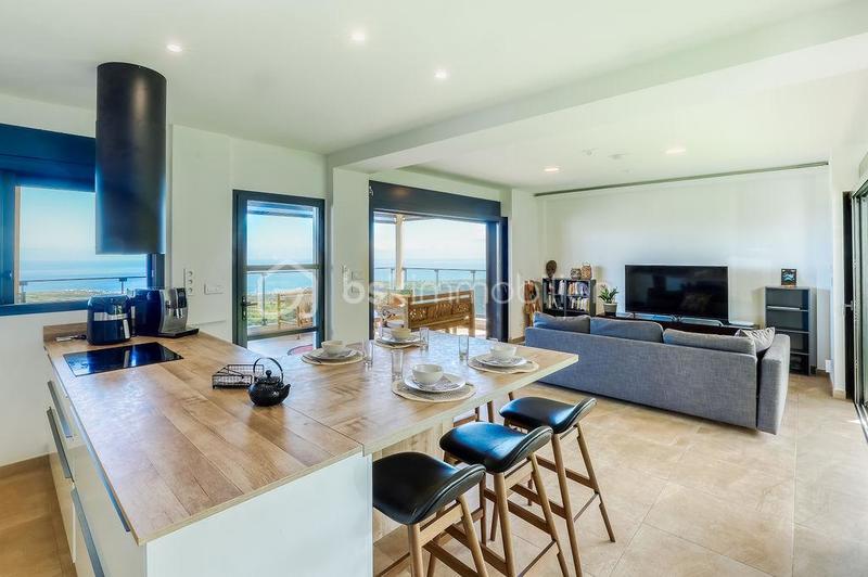 Maison d'architecte - 139 m² - 5 pièces