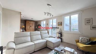 Maison - 146 m² - 6 pièces