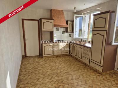 Maison - 143 m² - 6 pièces