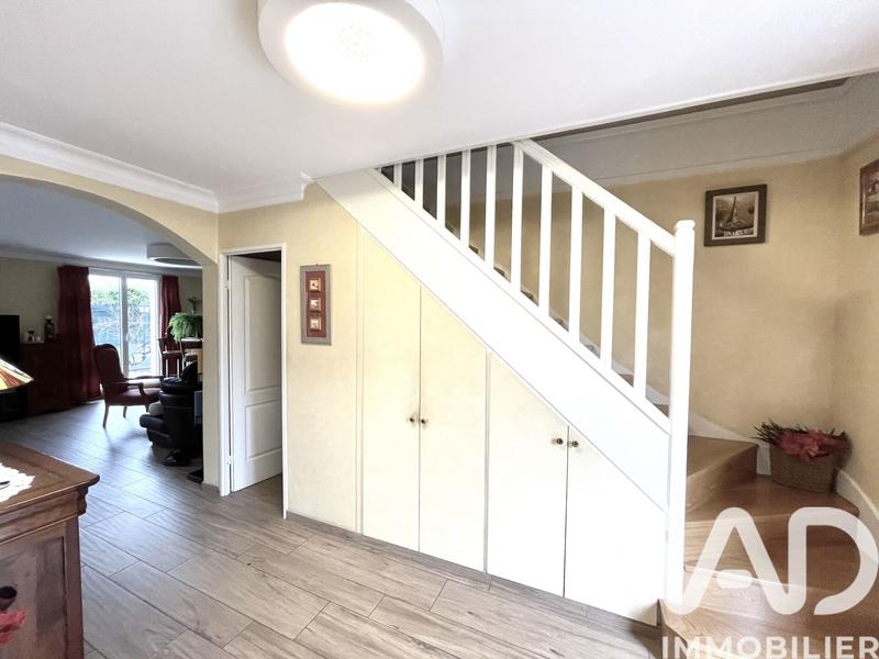 Maison - 129 m² - 6 pièces