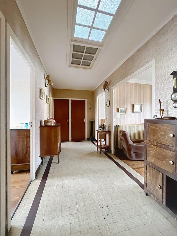 Maison - 140 m² - 7 pièces