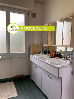 Maison - 148 m² - 8 pièces