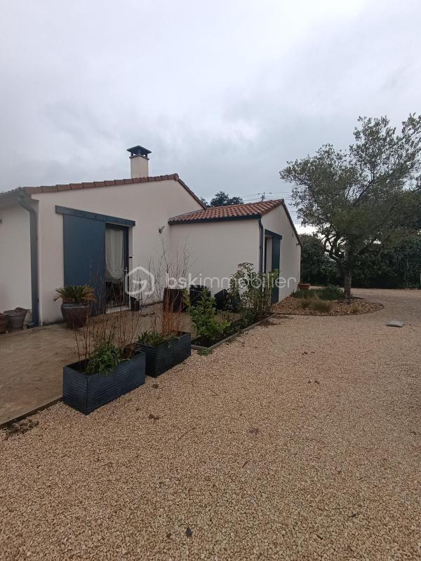 Maison traditionnelle - 110 m² - 5 pièces