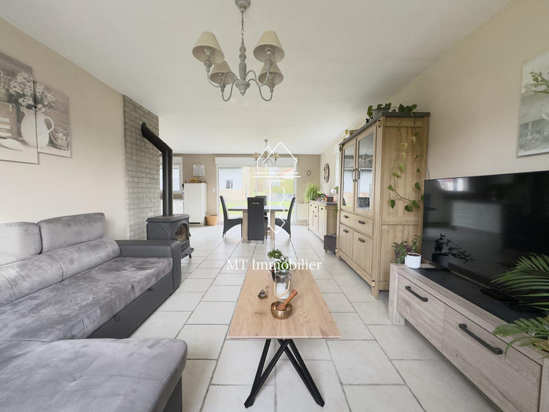 Maison - 141 m² - 8 pièces