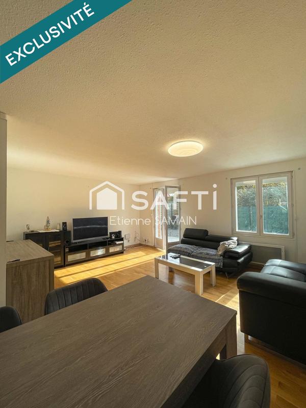 Maison - 94 m² - 5 pièces