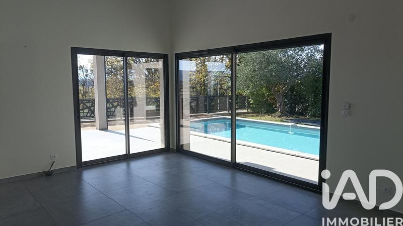 Maison - 145 m² - 5 pièces