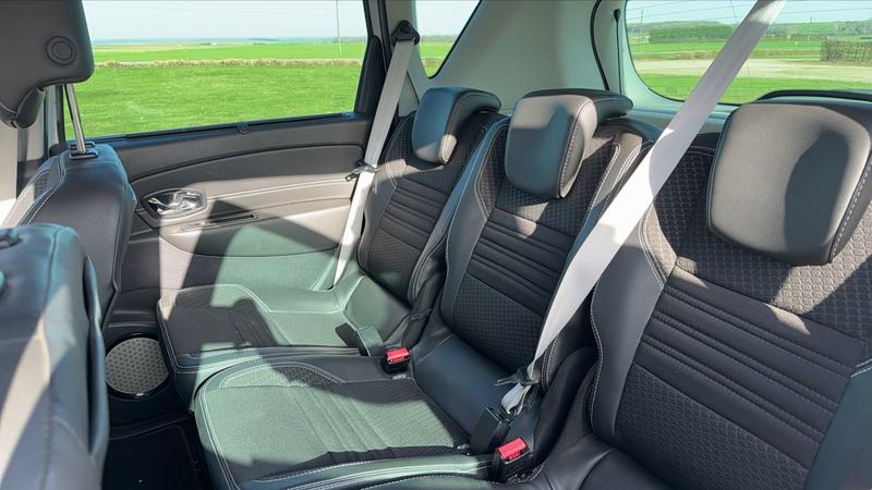 Renault Scénic III 1.5 dCi 110 Energy Edc6 Bose