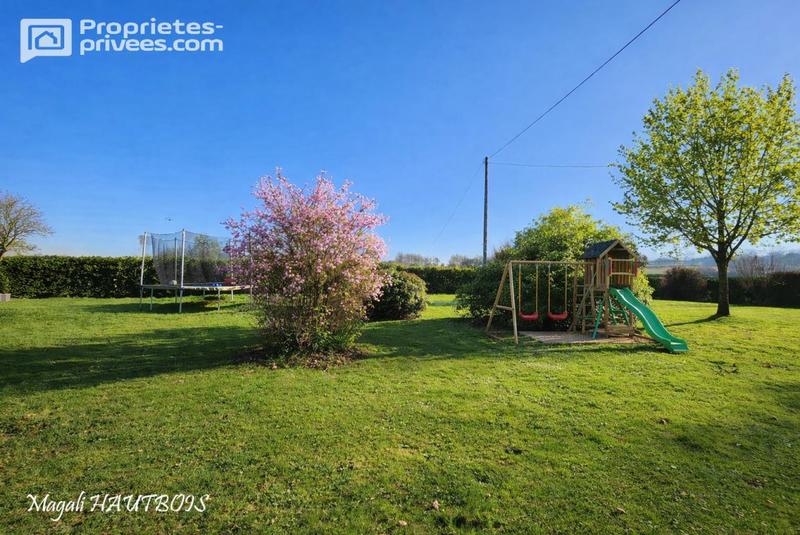 Maison - 152 m² - 8 pièces