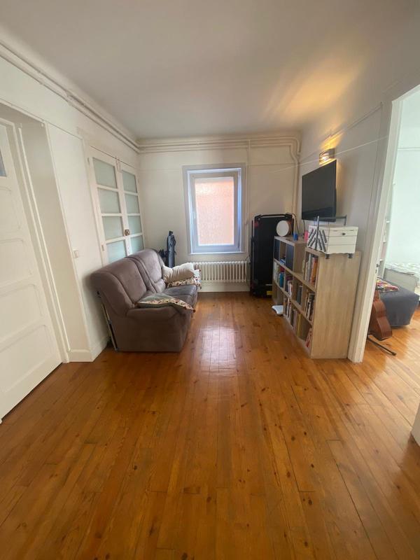 Appartement - 128 m² - 5 pièces