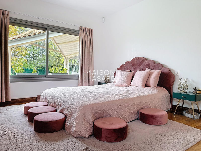 Maison contemporaine - 177 m² - 7 pièces