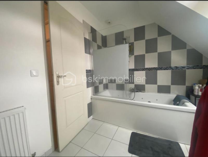 Maison - 148 m² - 7 pièces