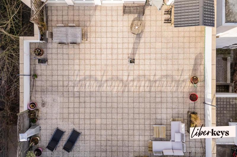 Appartement - 105 m² - 4 pièces