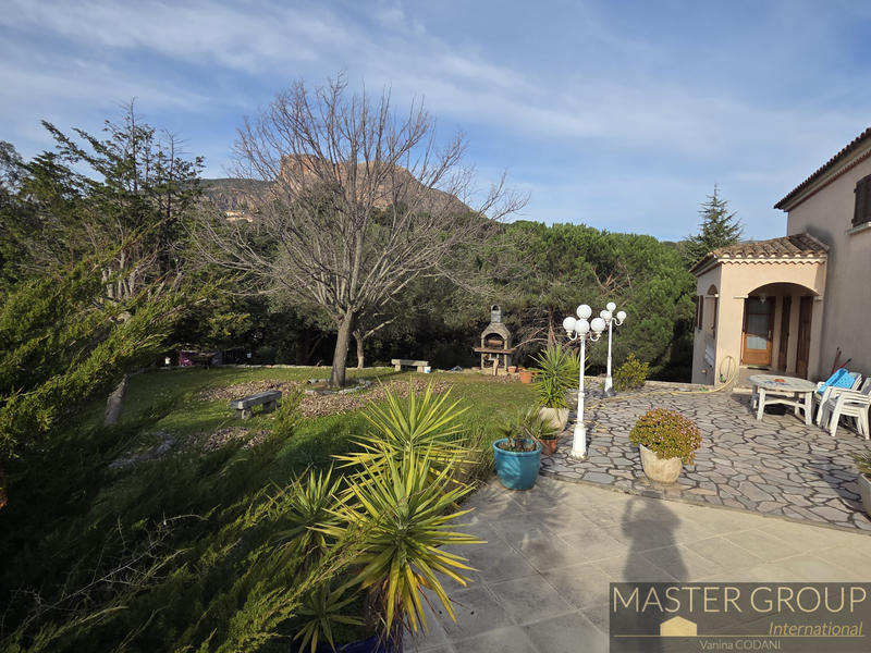 Villa - 150 m² - 5 pièces