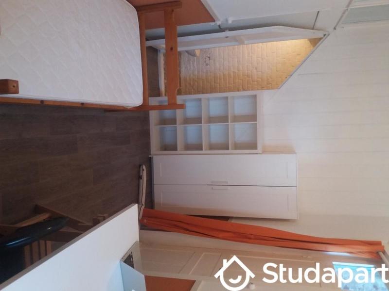 Chambre - 18 m² - 1 pièce