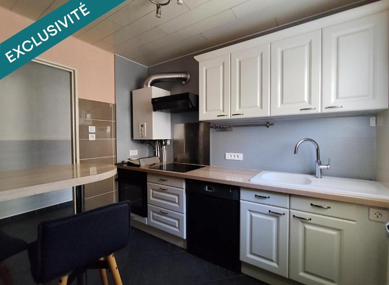 Appartement - 90 m² - 5 pièces