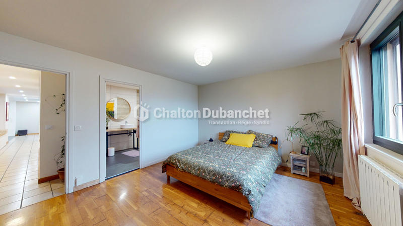 Maison - 165 m² - 6 pièces