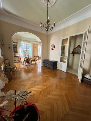 Appartement - 116 m² - 6 pièces