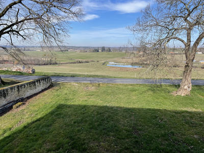 Propriété - 180 m² - 5 pièces