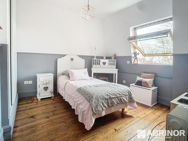 Maison bourgeoise - 162 m² - 7 pièces