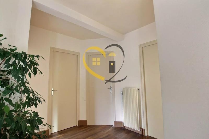 Maison de ville - 110 m² - 5 pièces