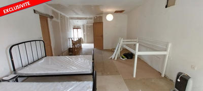 Maison - 80 m² - 5 pièces