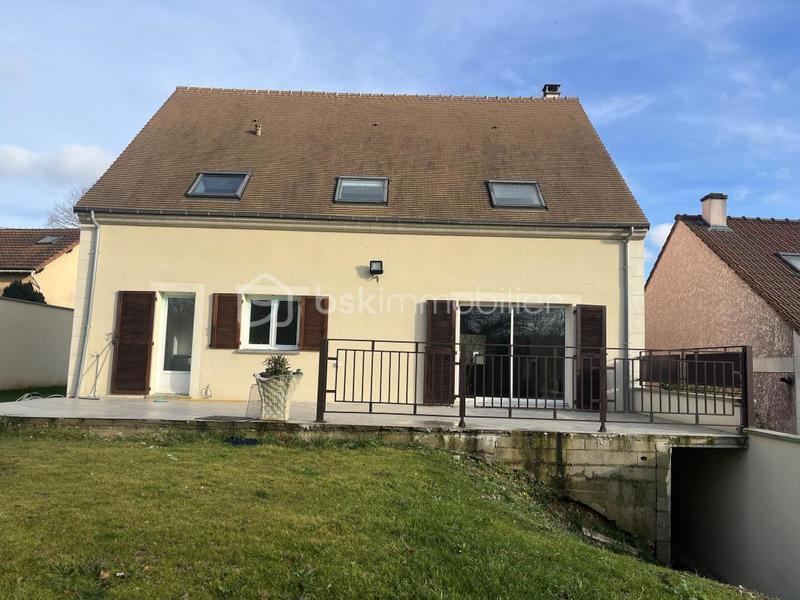 Maison - 190 m² - 7 pièces