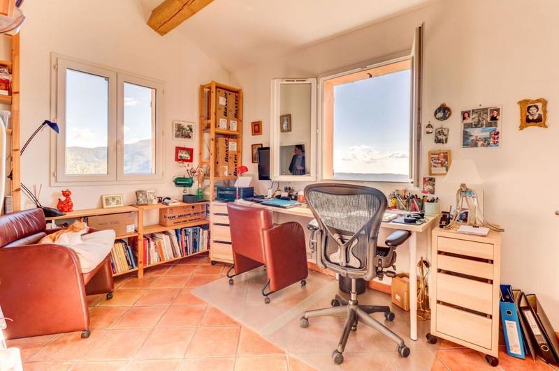 Maison - 112 m² - 4 pièces