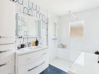 Appartement - 183 m² - 5 pièces