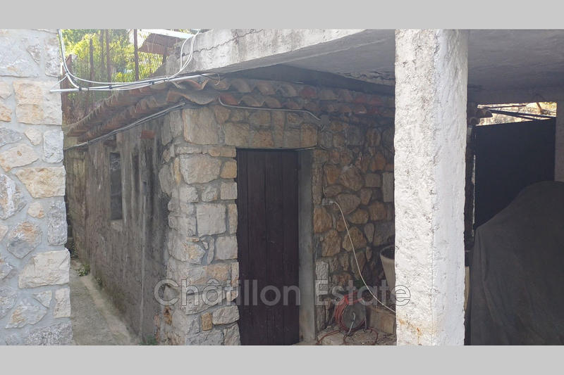 Maison - 236 m² - 8 pièces