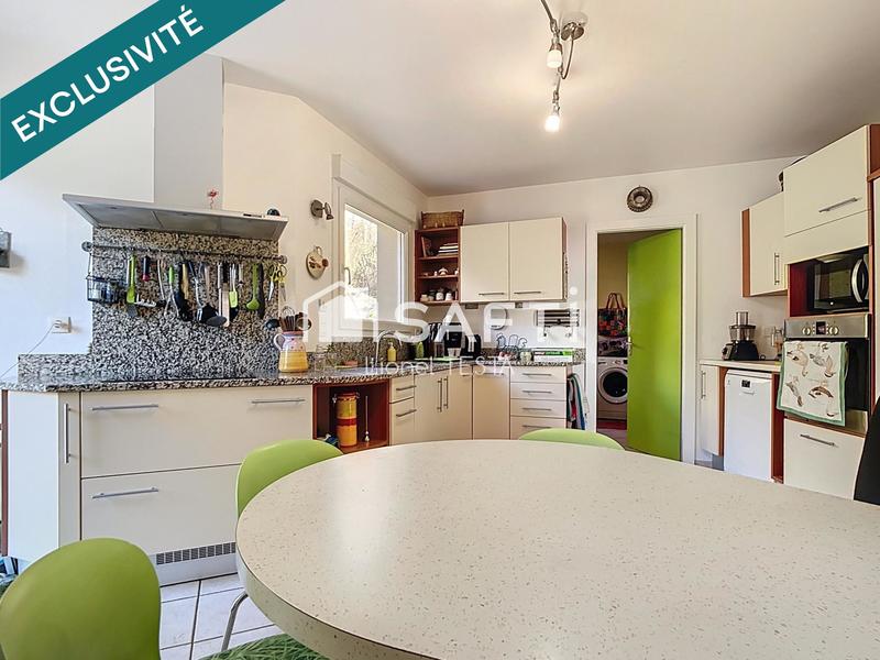 Maison - 181 m² - 6 pièces