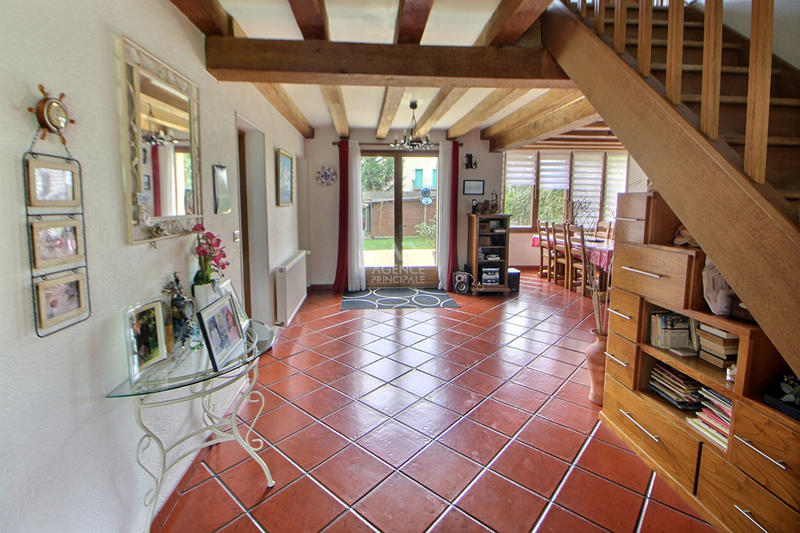 Maison - 136 m² - 5 pièces