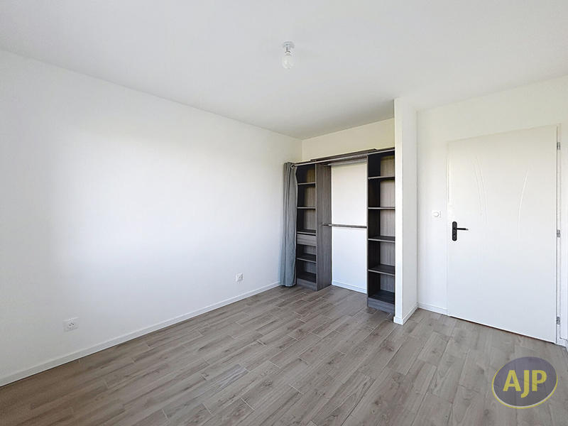 Maison - 98 m² - 4 pièces