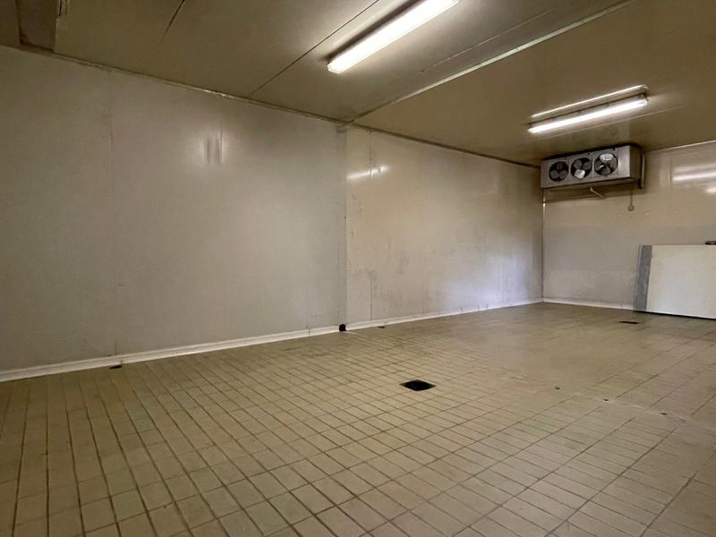 Local commercial - 700 m²