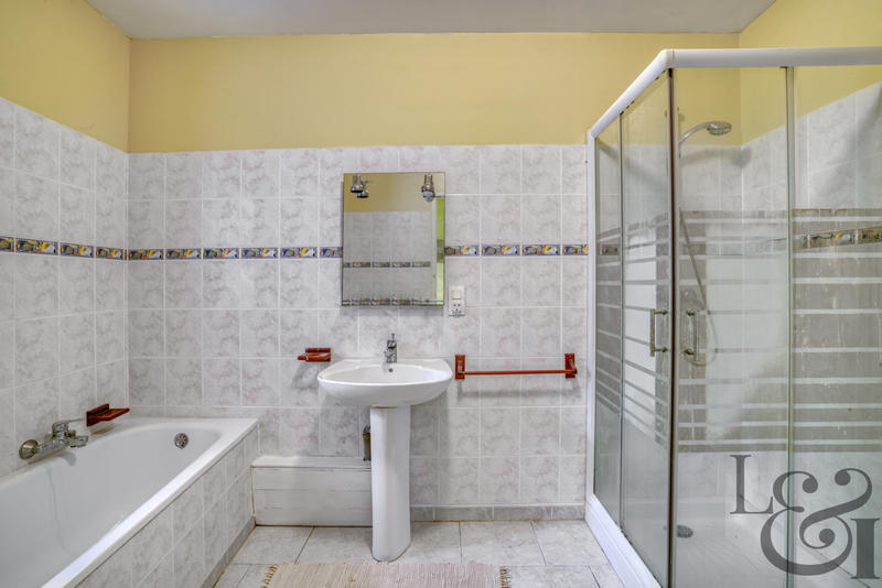 Maison - 145 m² - 7 pièces