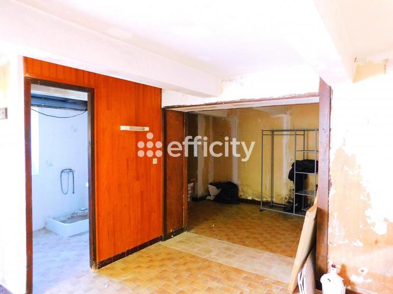 Immeuble - 198 m² - 9 pièces