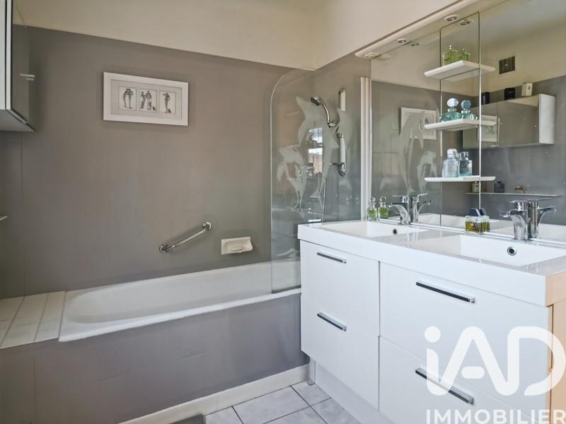 Maison - 92 m² - 5 pièces