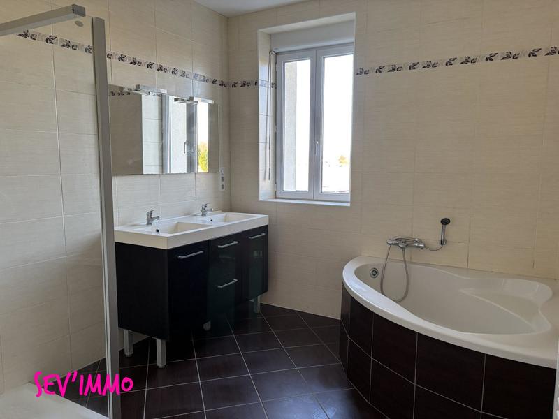 Maison ancienne - 128 m² - 5 pièces