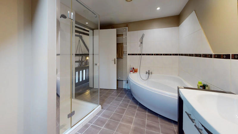 Maison - 160 m² - 5 pièces