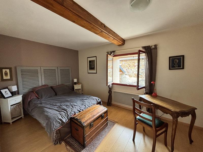 Maison ancienne - 180 m² - 7 pièces