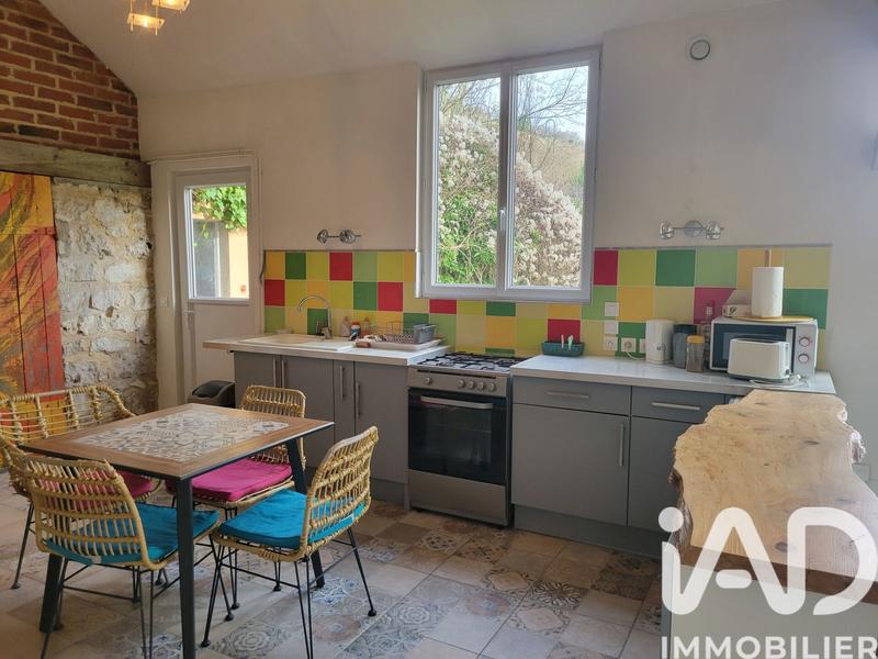 Maison - 230 m² - 11 pièces