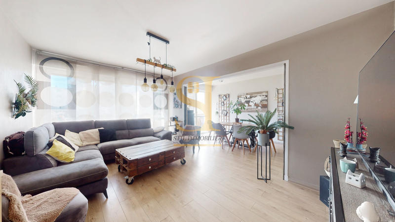 Appartement - 87 m² - 5 pièces