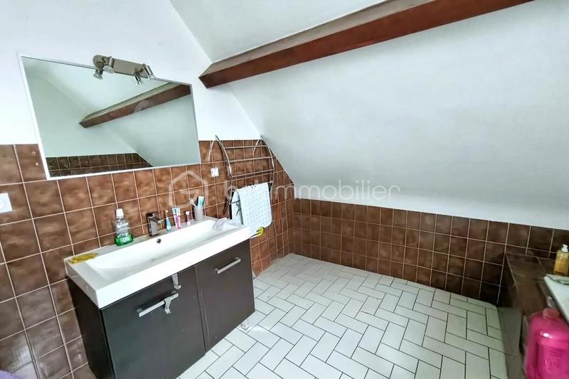 Maison - 152 m² - 6 pièces