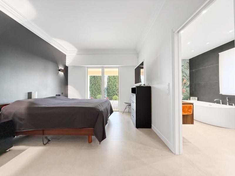 Maison - 192 m² - 4 pièces