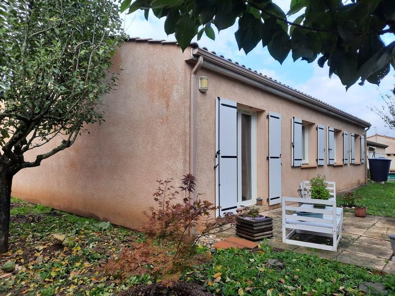 Maison - 92 m² - 4 pièces