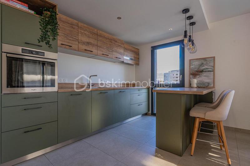 Appartement - 65 m² - 3 pièces