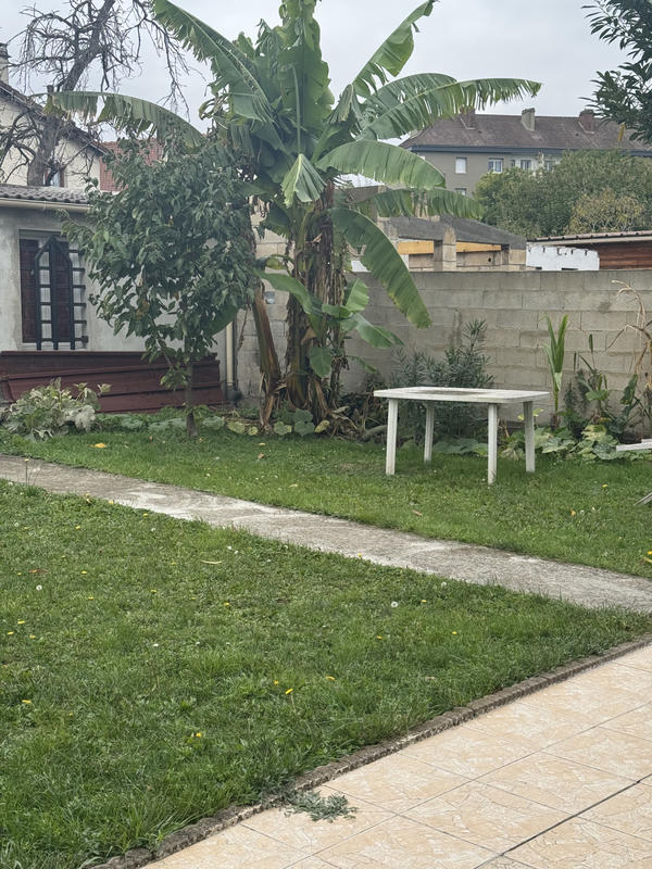 Maison - 89 m² - 6 pièces