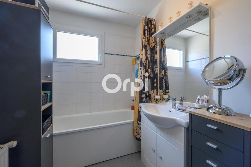 Maison - 98 m² - 4 pièces