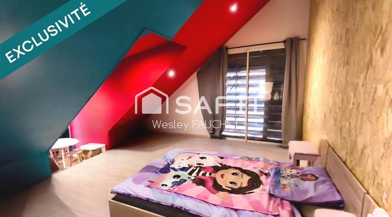 Maison - 195 m² - 7 pièces